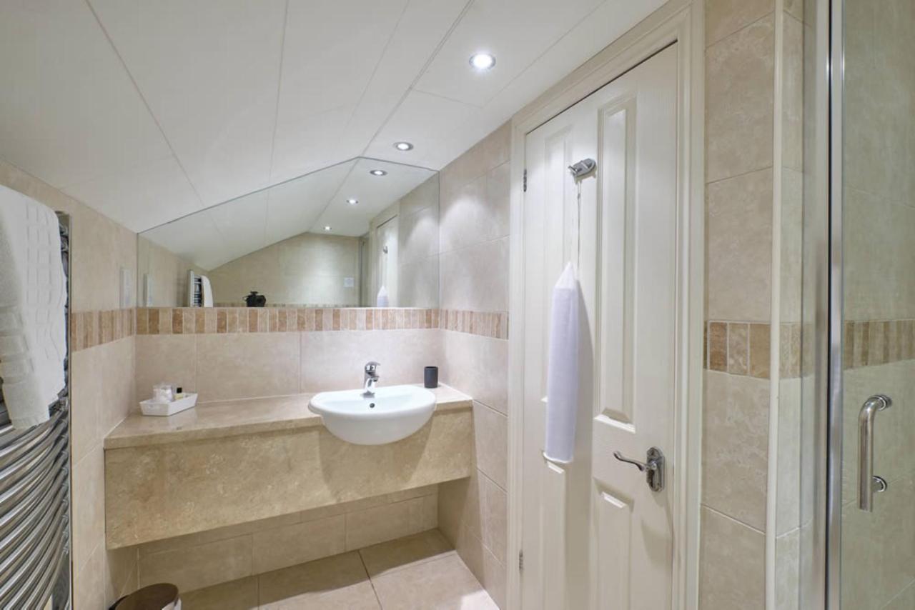 Grassington Lodge ภายนอก รูปภาพ