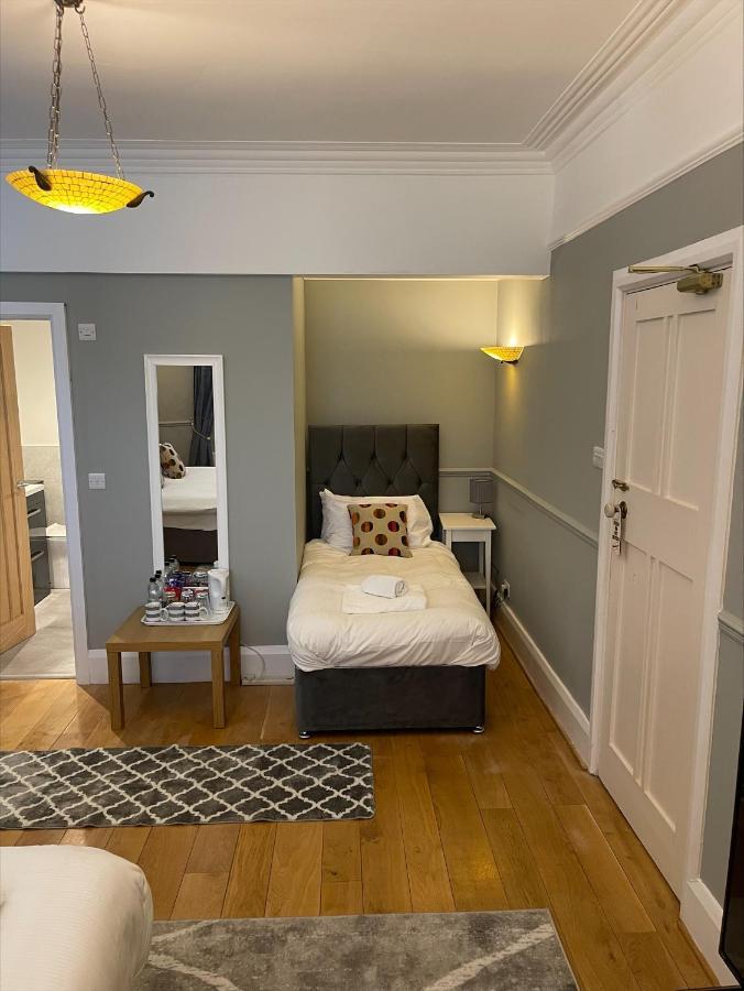 Grassington Lodge ภายนอก รูปภาพ